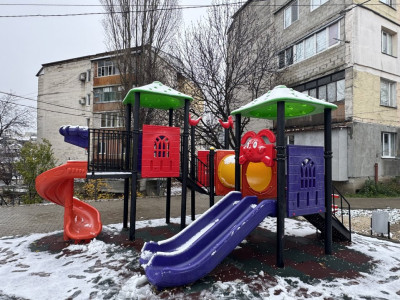 Vanzare apartament în sect. Buiucani, str. T Vladimirescu intersecție N. Gribov.