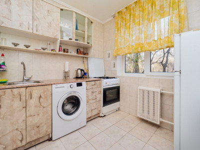 Продажа 2-комнатной квартиры в Буюканах, ул. Николае Костин.