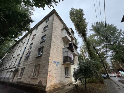 Buiucani, str. Ion Creangă 41, regiunea Flacără, apartament cu 2 camere. 
