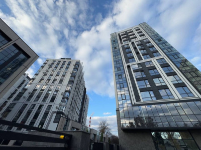 Chirie în complexul Artima, str. Ghenadie Iablocikin 2/2, apartament modern. 