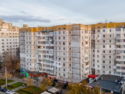 Apartament cu 2 camere în Centru, str. Ismail, seria 143.