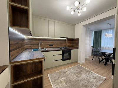 Apartament cu 3 camere și living, seria 143, Ciocana, str. M. Sadoveanu. 