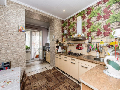 Apartament de vanzare cu 3 camere, Buiucani, Eugen Coca.