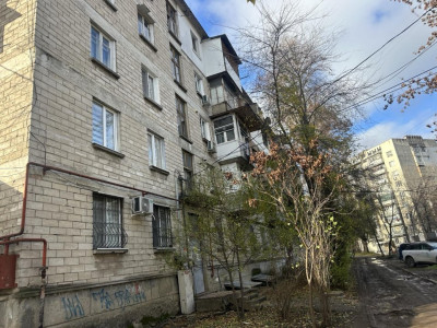 Botanica, str. Minsk, apartament cu 1 cameră, de mijloc.