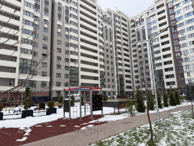 Apartament cu 2 camere + living la 5min de parcul Valea Morilor