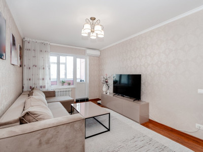Apartament cu 2 camere, seria 135, Buiucani, Vasile Lupu lângă Valea Morilor.