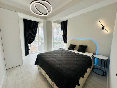 Apartament modern cu 3 dormitoare în centrul orașului – str. Ion Nistor