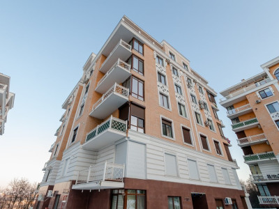 Penthouse cu terasă în complexul Liviu Deleanu, Inamstro. 