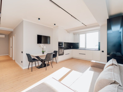 Apartament cu 2 camere și living în Durlești, str. Cartușa.