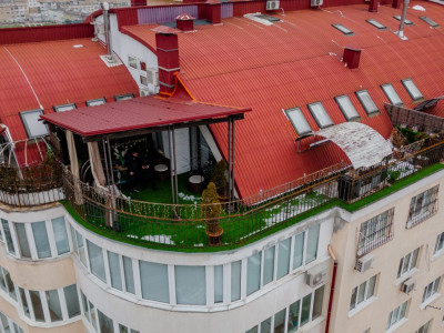 Penthouse cu terasă în sect. Ciocana, Mircea cel Batrin 25/2.