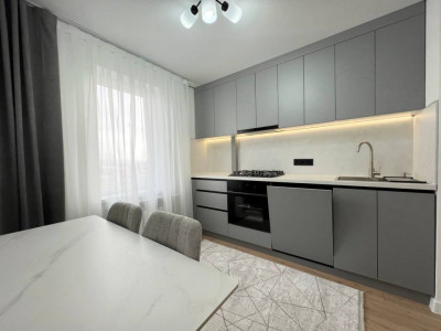 Vânzare apartament cu 2 camere, seria 143, Centru, str. Albișoara. 