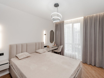 Apartament de vanzare cu 1 cameră + living, Colina Verde 