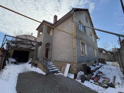 Casă fără reparație spre vânzare în zona Mălina Mică!