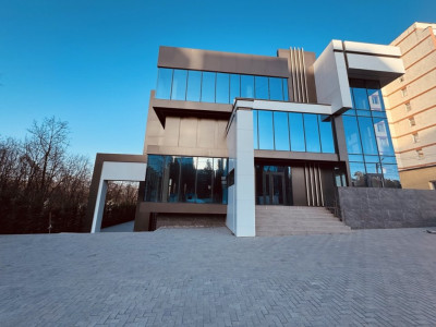 Chirie spațiu comercial în Bălți, strada Bulgară, la prima linie!