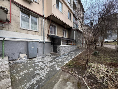 Vanzare spațiu comercial, 102 m² – strada Teilor, Botanica.