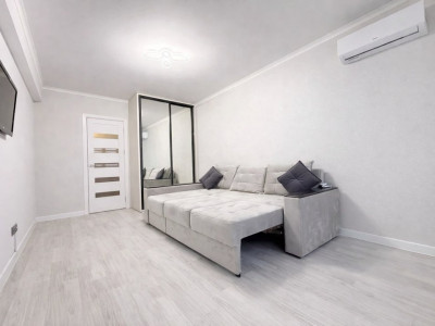 Apartament cu 1 cameră în bloc nou, de mijloc, sect. Telecentru, șos. Hâncești. 