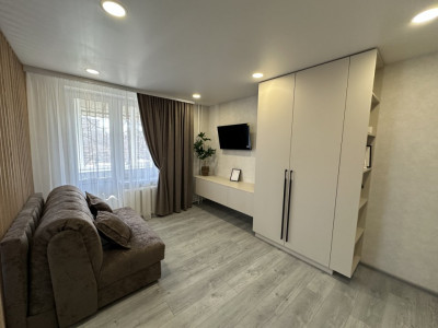 Botanica, str. Minsk, apartament cu 1 camera + living, reparație euro.